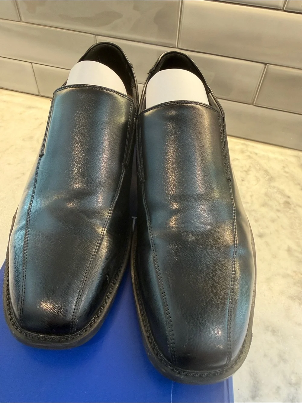 Apt. 9 Black Men's Black Kingman slip on dress shoes size 9.5 - Picture 4 of 9